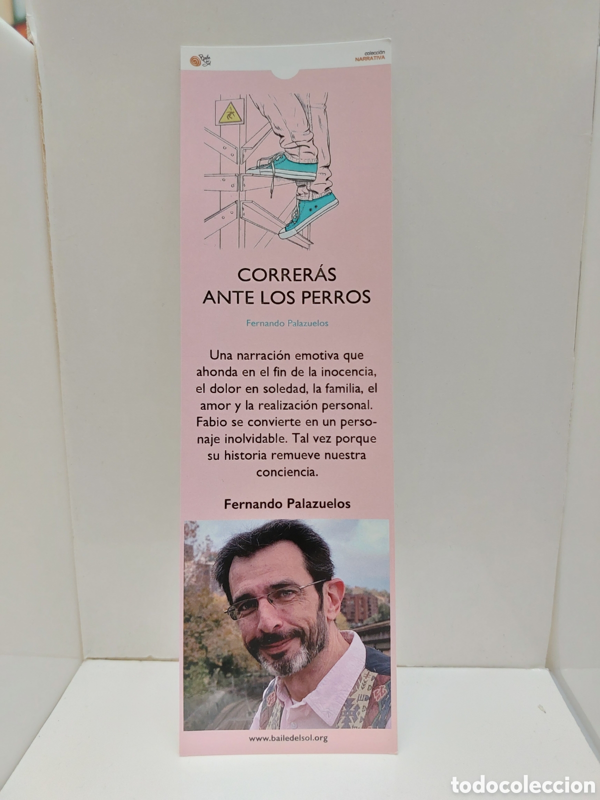 Sammeln von Lesezeichen: Marcap&aacute;ginas Correras ante los perros