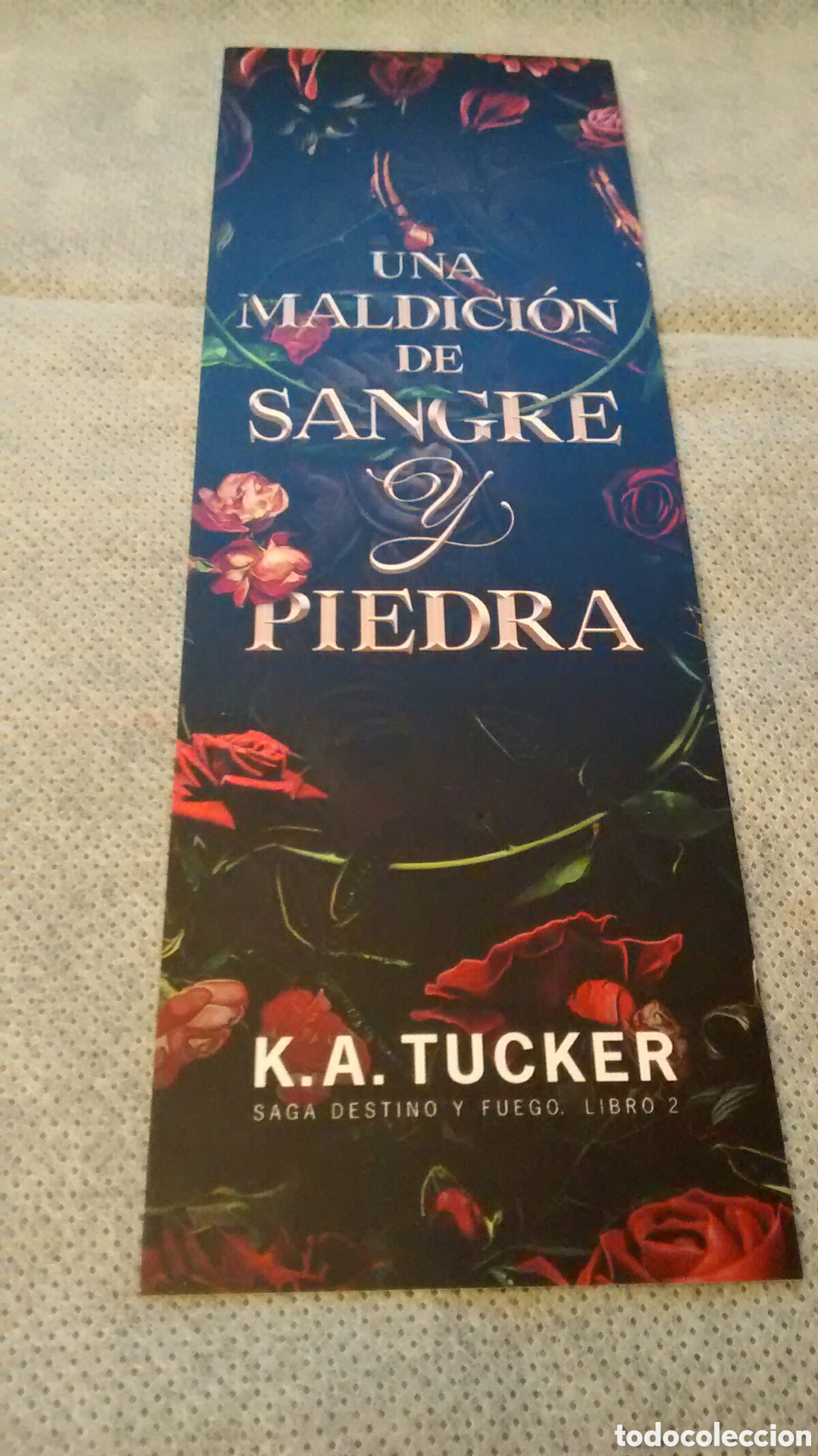 Collectables Bookmark: MARCAPAGINAS UNA MALDICION DE SANGRE Y PIEDRA, HIJA DE MUCHOS. UNA REINA PARA TODOS-K.A.TUCKER-TB ED