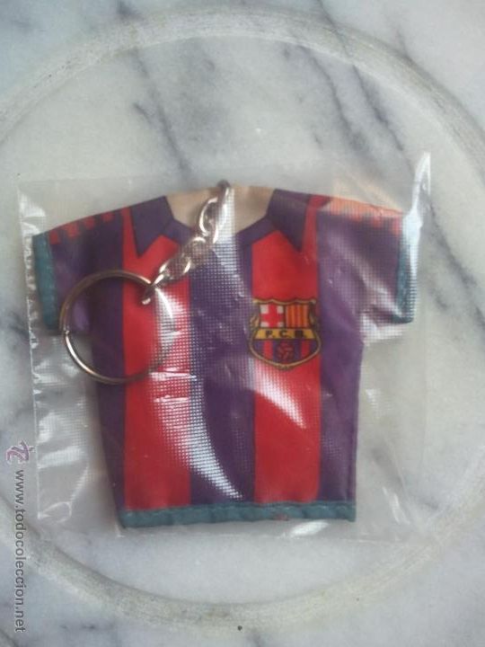 Coleccionismo deportivo: BAR&Ccedil;A-Llavero VINTAGE-MARADONA.