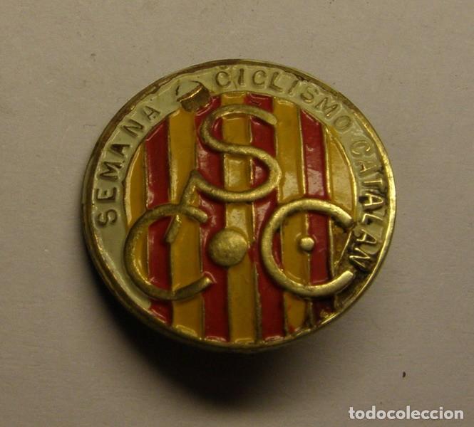 Coleccionismo deportivo: Insignia antigua, semana del ciclismo catal&aacute;n.