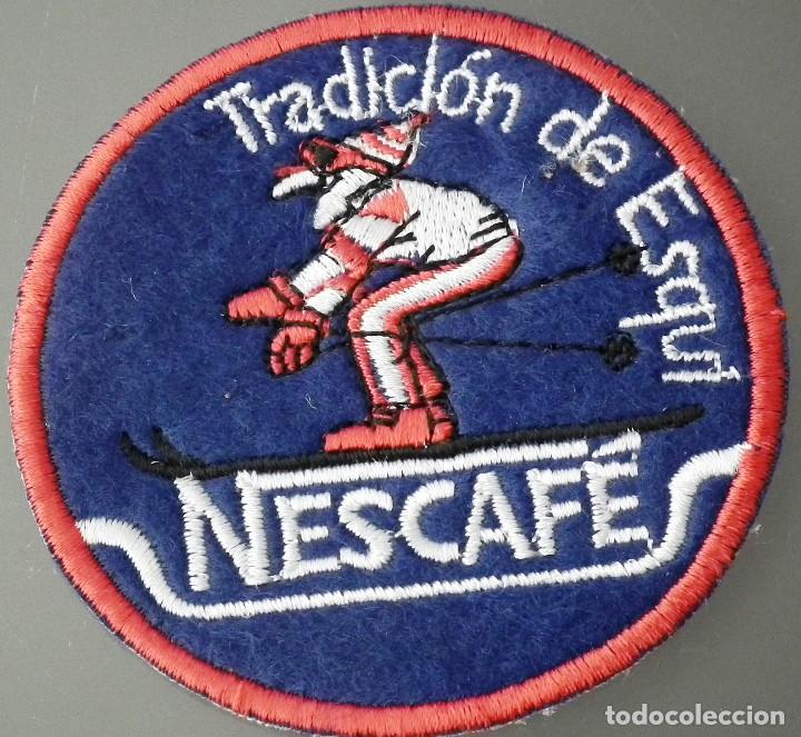 Coleccionismo deportivo: PARCHE BORDADO - TRADICI&Oacute;N DE ESQU&Iacute; NESCAF&Eacute;