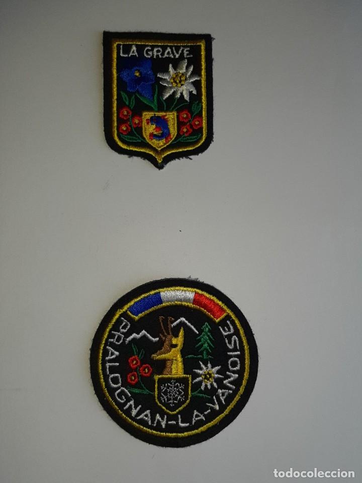 Coleccionismo deportivo: 2 escudos bordados d La Grave y de Pralognan-la-Vanoise