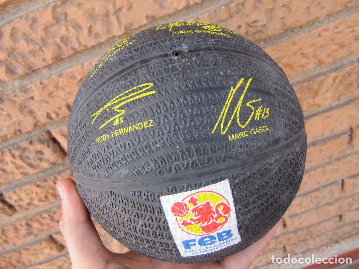Coleccionismo deportivo: PELOTA BASKET AUTOGRAFOS SELECCION ESPA&Ntilde;A COLA CAO PAU GASOL MARC GASOL FELIPE REYES RUDY FERNANDEZ
