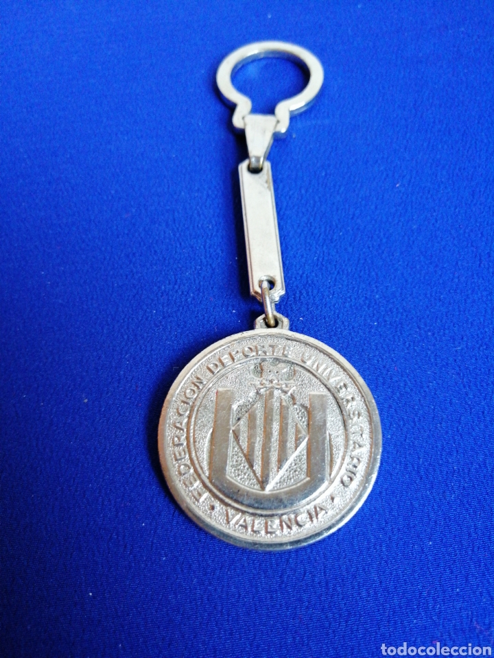 Sammelleidenschaft Sport: FEDERACI&Oacute;N DEPORTE UNIVERSITARIO VALENCIA TROFEO CIUDAD DE VALENCIA RUGBY 1975