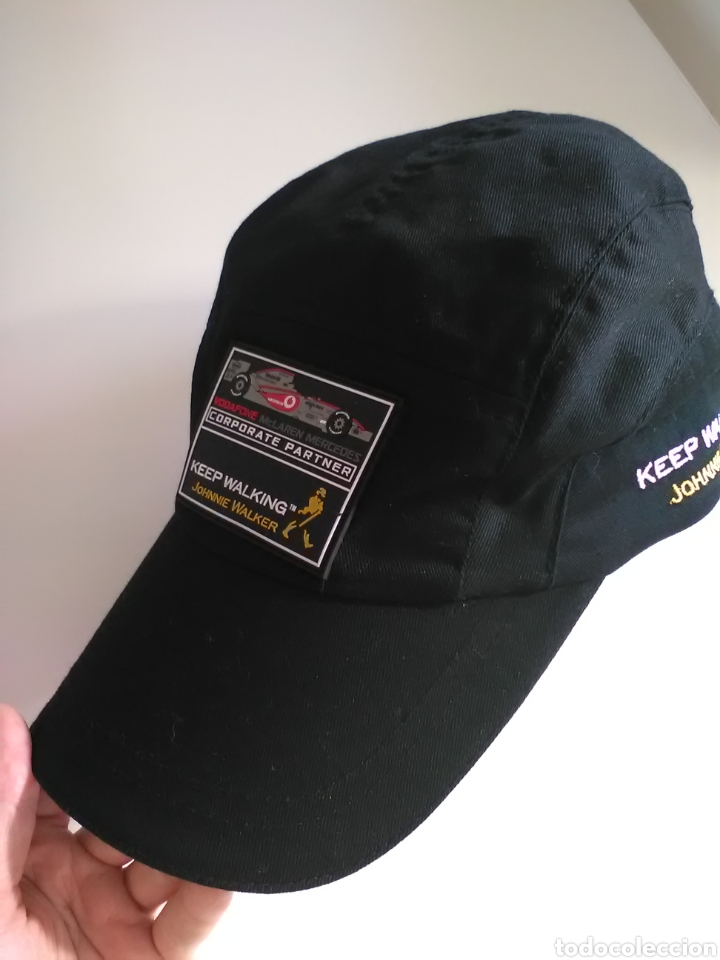 Coleccionismo deportivo: Gorra Johnny Walker McLaren-Mercedes negra logo - Foto 6 - 301659313