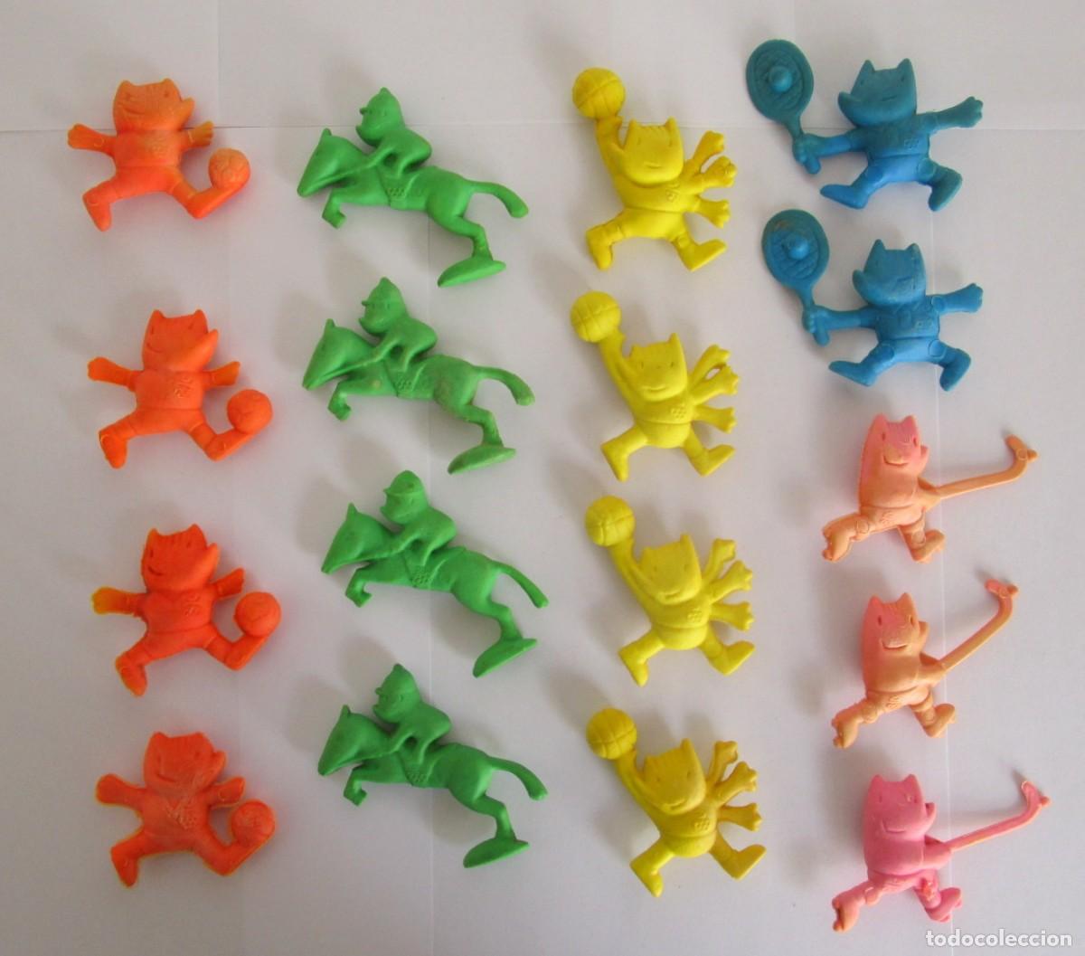 Coleccionismo deportivo: Lote de 17 figuras de Cobi de goma, Juegos Ol&iacute;mpicos Barcelona 1992 Danone