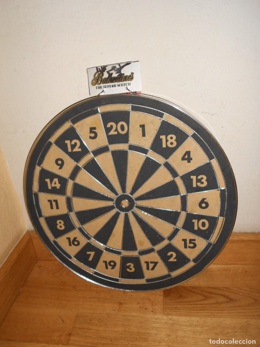 Coleccionismo deportivo: DIANA de CARTON / CORCHO con 3 DARDOS - BALLATINES - DISPONGO de mas JUEGOS - 1&euro;y+