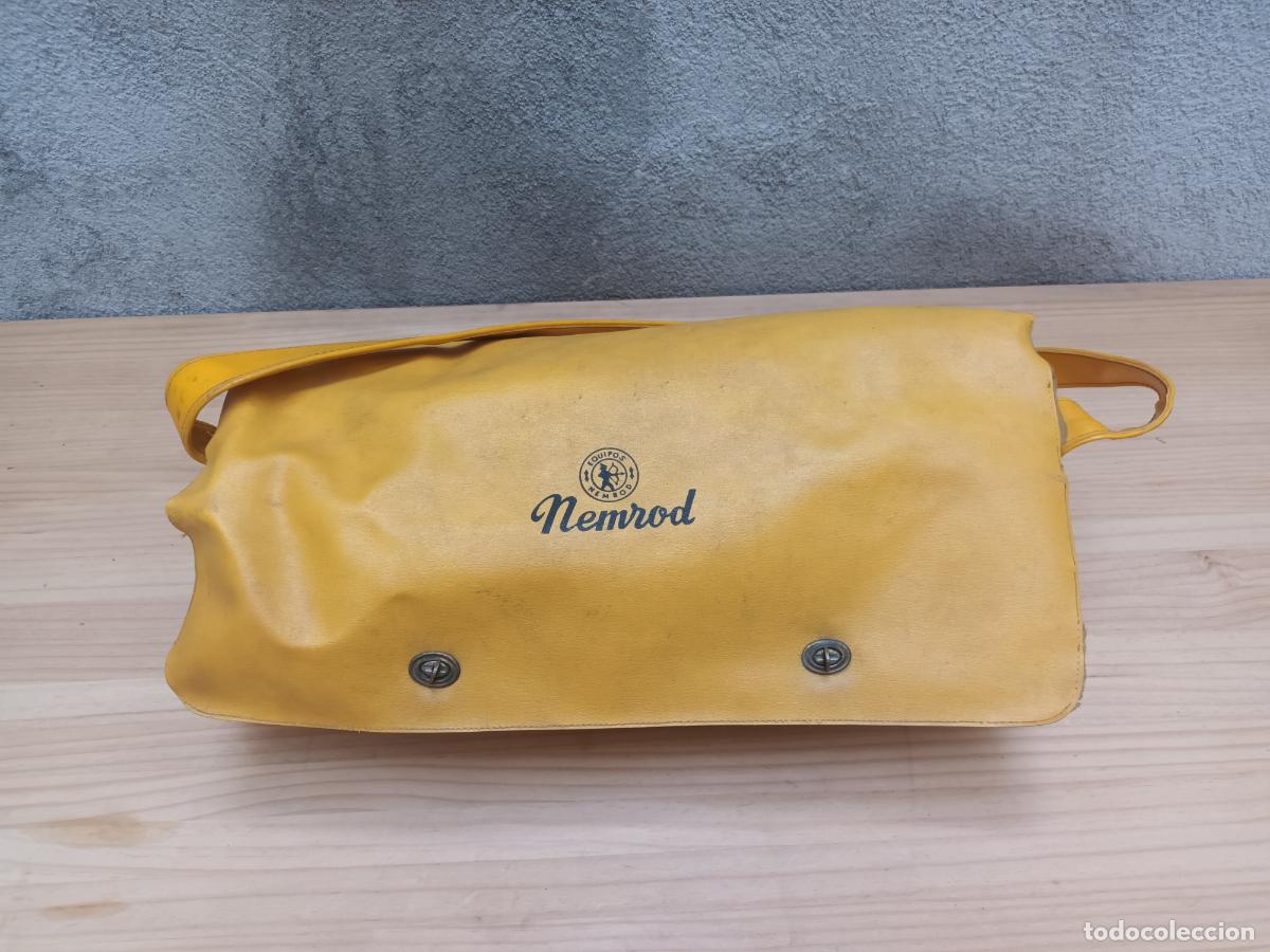 Coleccionismo deportivo: BOLSA MUNDIAL 73 PESCA SUBMARINA CADAQUES ESPA&Ntilde;A PREMIO BANCA CATALANA NEMROD. 1973 RETRO VINTAGE