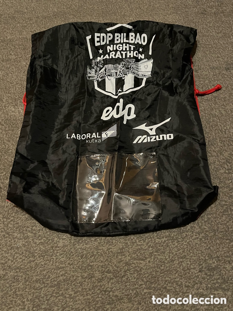 Coleccionismo deportivo: Mochila / bolsa / bolso EDP BILBAO NIGHT MARATHON. Laboral Kutxa. Mizuno. Maraton. Nocturna