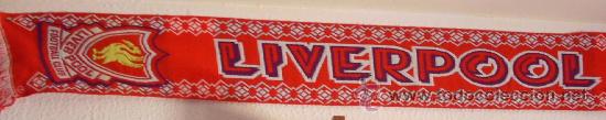 Sports collectibles: Bufanda del Liverpool F&uacute;tbol Club. De lana. Merchandising original del club. Buen estado.