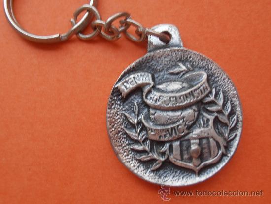 Sports collectibles: Antiguo lllavero de la pe&ntilde;a Barcelonista  de Vic
