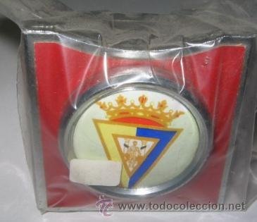 Collectionnisme sportif: PORTA PAQUETE DE TABACO PARA EL COCHE DEL C&Aacute;DIZ C.F.