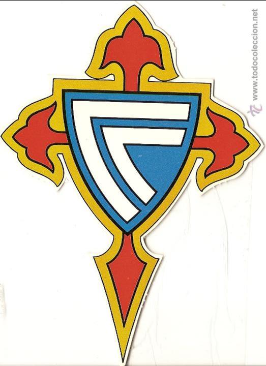 Coleccionismo deportivo: ESCUDO TROQUELADO, REAL CLUB CELTA DE VIGO , CART&Oacute;N, 15 CMTS., RARO