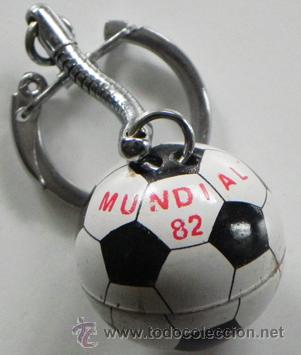 Coleccionismo deportivo: ANTIGUO LLAVERO BAL&Oacute;N - MUNDIAL DE F&Uacute;TBOL ESPA&Ntilde;A'82 - ESPA&Ntilde;A 82 1982 DEPORTE - ESPA&Ntilde;A82 - MINIATURA