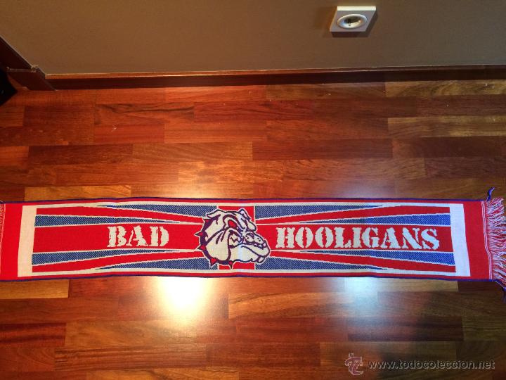 Coleccionismo deportivo: BUFANDA DE FUTBOL PE&Ntilde;A BAD HOOLIGANS - Foto 1