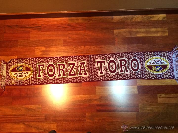 Coleccionismo deportivo: BUFANDA DEL EQUIPO FUTBOL TORINO ( FORZA TORO )