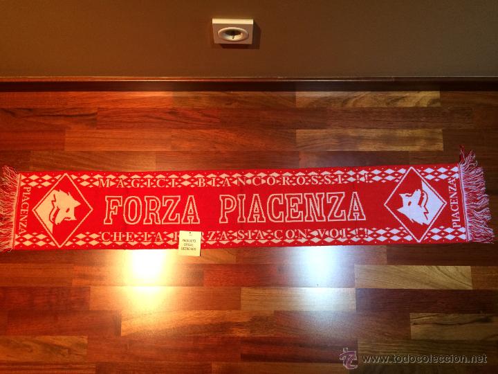 Coleccionismo deportivo: BUFANDA DEL EQUIPO FUTBOL PIACENZA  (FORZA PIACENZA)