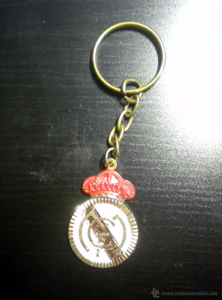 Colecionismo desportivo: LLAVERO FUTBOL KEYRING FOOTBALL REAL MADRID ANTIGUO A&Ntilde;OS 80