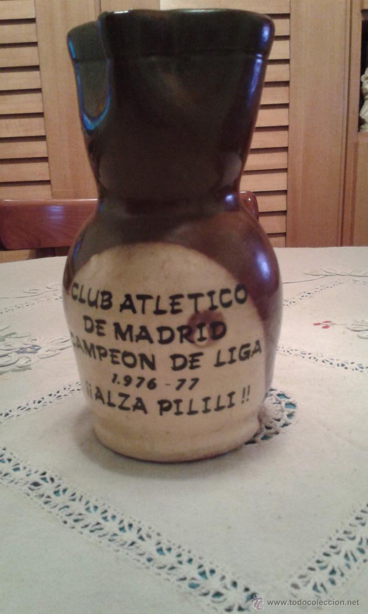 Coleccionismo deportivo: JARRA DE BARRO ATL&Eacute;TICO DE MADRID CAMPEONES LIGA 1976-77