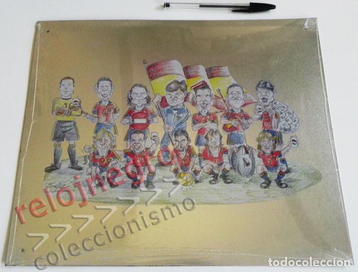 Sammelleidenschaft Sport: PLACA MET&Aacute;LICA SELECCI&Oacute;N ESPA&Ntilde;OLA DE F&Uacute;TBOL EUROCOPA 2000 - P&Oacute;STER CHAPA DEPORTE CARICATURAS ESPA&Ntilde;A