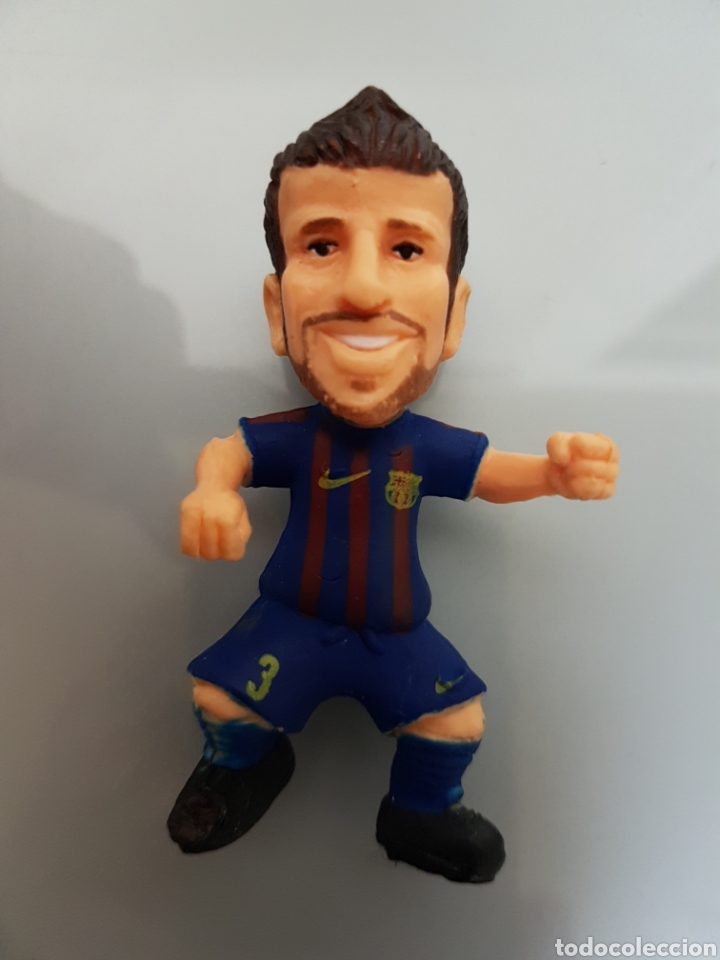 Sammelleidenschaft Sport: FIGURA PVC GERARD PIQUE F.C. BARCELONA 8cm