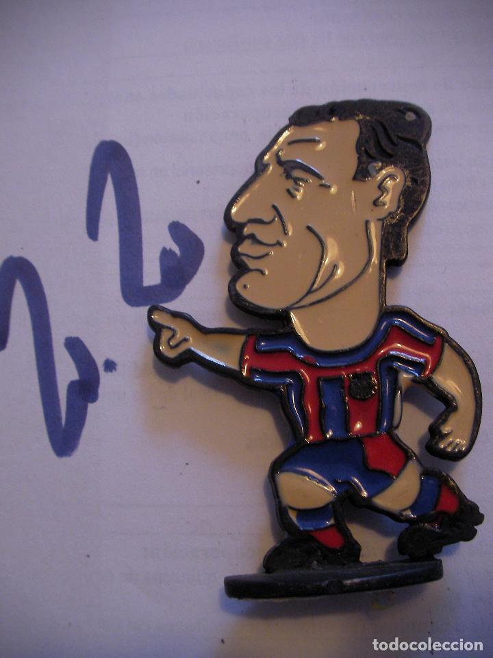 Sammelleidenschaft Sport: ANTIGUA FIGURA DE METAL JUGADOR DEL BARCA +- 7 CM - STOICHKOV - ENVIO INCLUIDO A ESPA&Ntilde;A