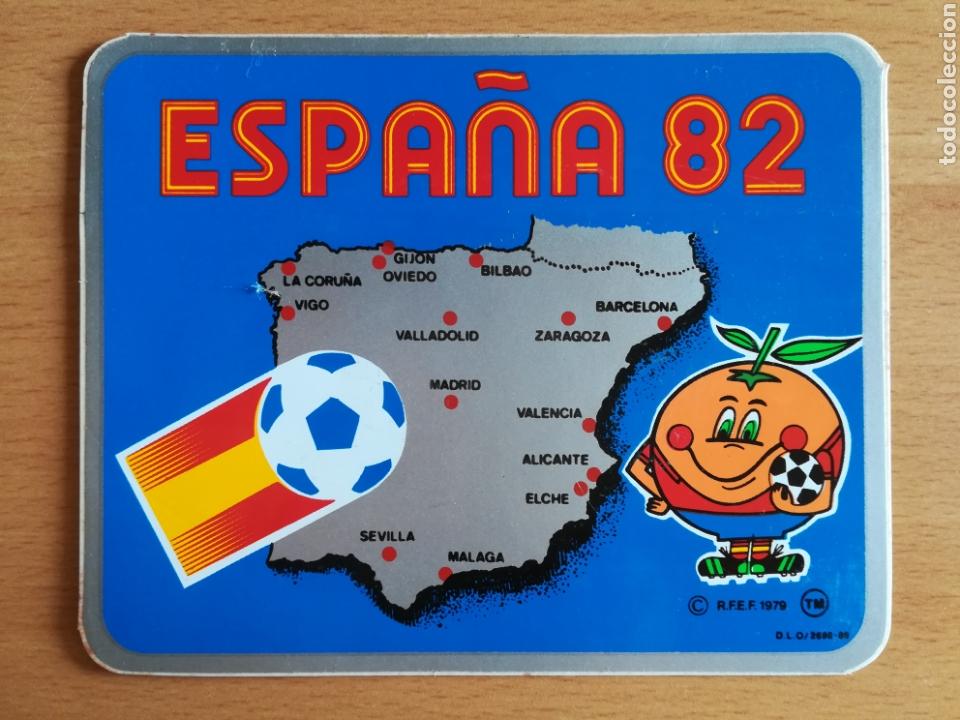 Coleccionismo deportivo: Pegatina Espa&ntilde;a 82 - Naranjito Sedes Mundial F&uacute;tbol