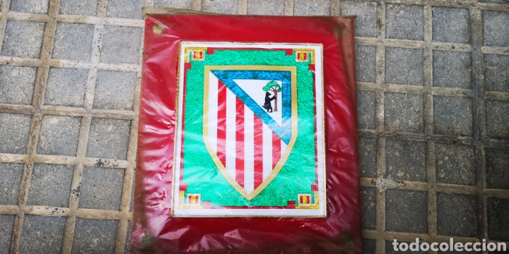 Coleccionismo deportivo: Cuadro Escudo Atl&eacute;tico de Madrid - Foto 1