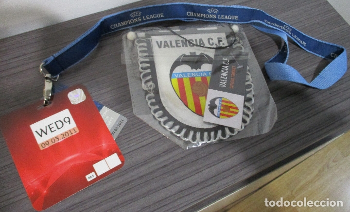 Sammelleidenschaft Sport: Acreditaci&oacute;n f&uacute;tbol, CHAMPIONS LEAGUE, SCHALKE 04-VALENCIA CF + bander&iacute;n