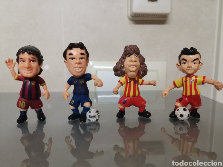 Coleccionismo deportivo: 4 FIGURAS PVC F. C. BARCELONA XAVI PUJOL INIESTA MESSI