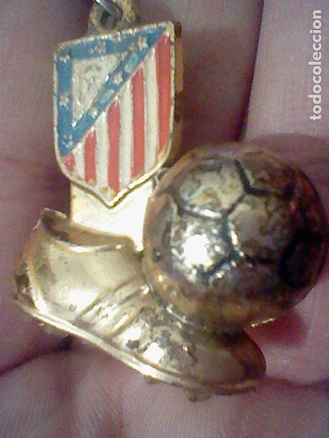 llavero metálico esmaltado escudo atlético de m - Buy Antique keyrings and  keychains on todocoleccion