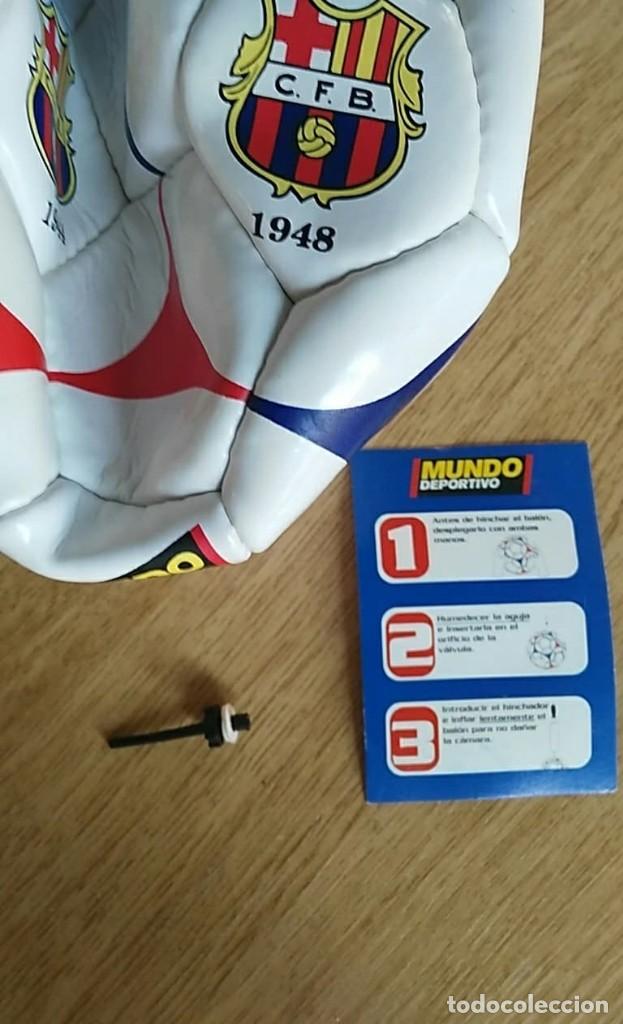 Coleccionismo deportivo: PELOTA DIFERENTES ESCUDOS F.C.BARCELONA FCBAR&Ccedil;A 1899 1910 1926 1940 1941 1944 1948 1949 1973 1982
