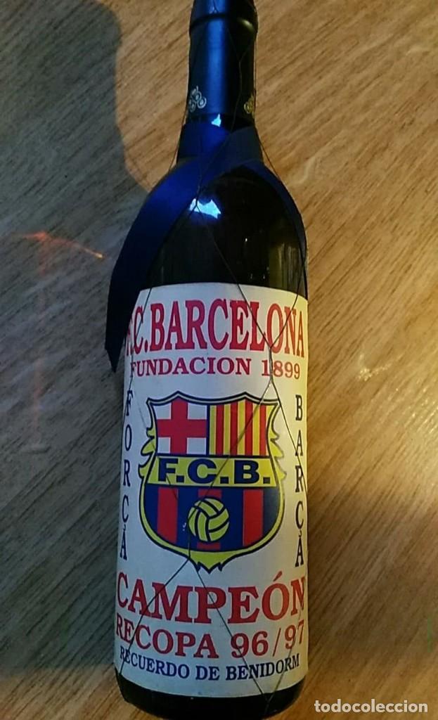 Sammelleidenschaft Sport: BOTELLA VINO TINTO F.C.BARCELONA CAMPEON RECOPA 96 / 97 FOR&Ccedil;A BAR&Ccedil;A - PALACIO DE ANGLONA