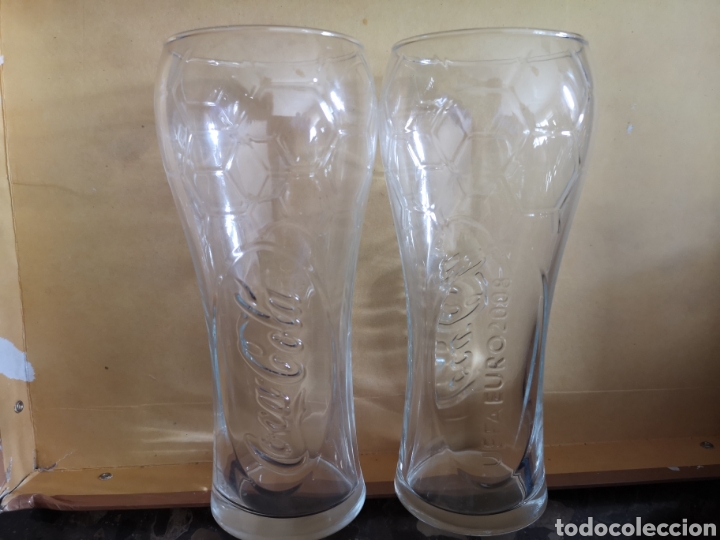 Coleccionismo deportivo: 2 vasos de Coca-Cola Euro 2008 - Foto 1
