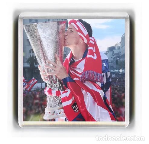Sammelleidenschaft Sport: IMAN ACRILICO NEVERA - FUTBOL ATLETICO DE MADRID FERNANDO TORRES COPA UEFA 2017-2018