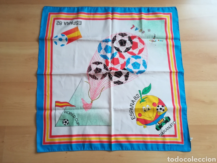 Coleccionismo deportivo: MUNDIAL 82. NARANJITO. Antiguo Pa&ntilde;uelo Italiano.