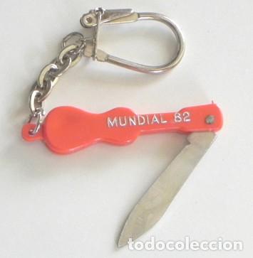 Sammelleidenschaft Sport: ANTIGUO LLAVERO NAVAJITA MUNDIAL 82 ESPA&Ntilde;A 1982 F&Uacute;TBOL DEPORTE NAVAJA MINIATURA - FORMA DE GUITARRA