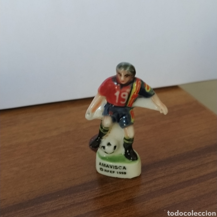 Coleccionismo deportivo: Figura porcelana Amavisca RFEF 1989 f&uacute;tbol selecci&oacute;n espa&ntilde;ola