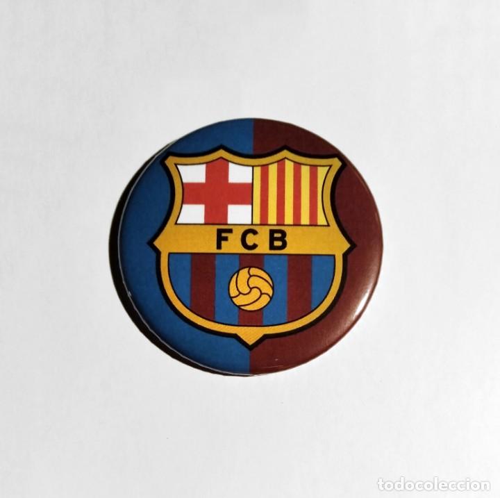 Coleccionismo deportivo: FC BARCELONA - IM&Aacute;N NEVERA 59MM - Foto 1