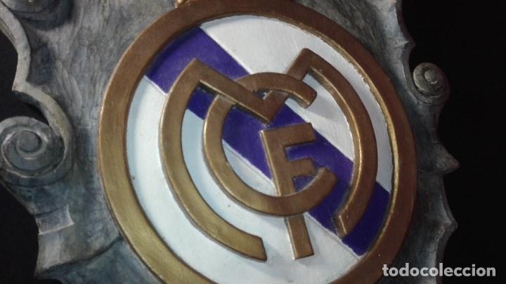 Coleccionismo deportivo: ESCUDO PARED REAL MADRID - Foto 5
