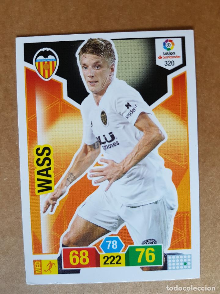 Sammelleidenschaft Sport: ADRENALYN XL 2018 2019. 18 19. PANINI. SEVILLA. N&ordm; 320