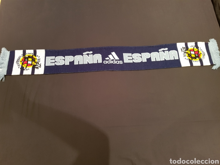 Coleccionismo deportivo: Bufanda Espa&ntilde;a Real Federaci&oacute;n Espa&ntilde;ola de F&uacute;tbol Adidas