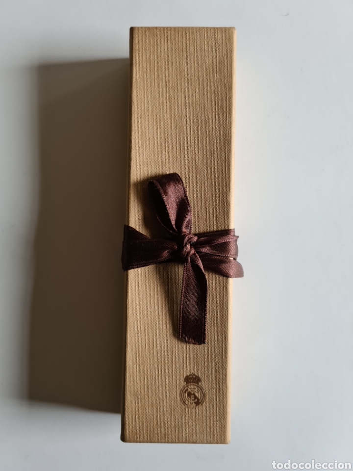 Coleccionismo deportivo: Juego Bol&iacute;grafo y Portaminas Laban Escudo Real Madrid Club F&uacute;tbol con Funda de Piel + Caja