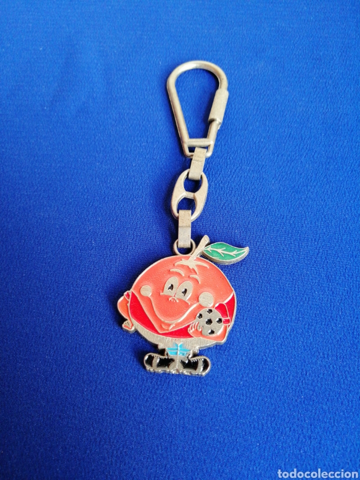 Coleccionismo deportivo: NARANJITO ESPA&Ntilde;A 82 MUNDIAL DE FUTBOL LLAVERO