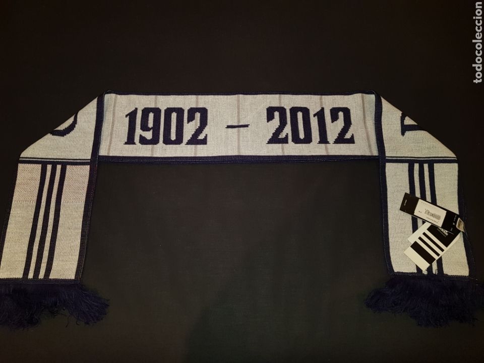 Coleccionismo deportivo: Bufanda Adidas Real Madrid 1902 - 2012 Producto Oficial Licenciado. Con etiquetas
