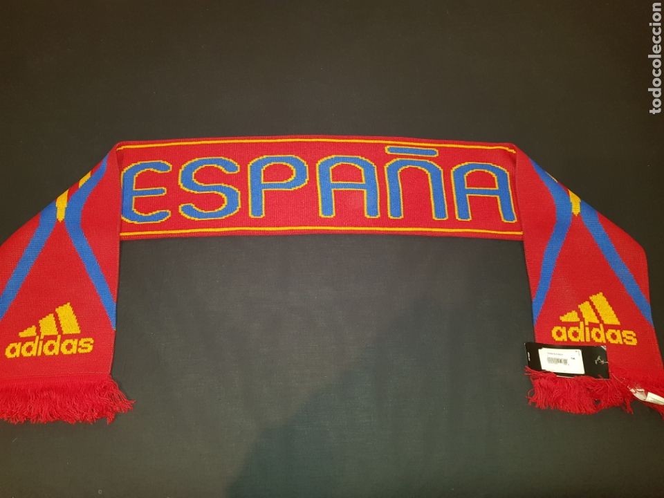 Coleccionismo deportivo: Bufanda Adidas Espa&ntilde;a Producto Oficial Licenciado. Con etiquetas