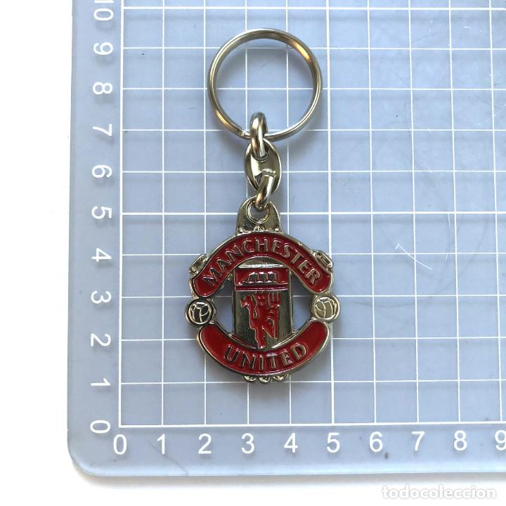Coleccionismo deportivo: LLAVERO COLECCI&Oacute;N LIGA F&Uacute;TBOL FOOTBALL LEAGUE ESCUDO MANCHESTER UNITED