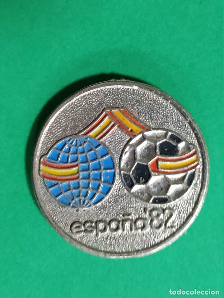 Coleccionismo deportivo: Llavero mundial 82 copa del mundo Espa&ntilde;a 1982 Sede Valencia