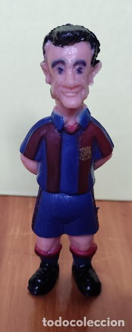 Sports collectibles: MU&Ntilde;ECO FIGURA JUGADOR POPESCU. A&Ntilde;OS 90. FC BARCELONA. BAR&Ccedil;A.