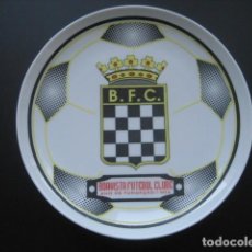 Coleccionismo deportivo: PLATO PORCELANA. FUTBOL CLUB BOAVISTA PORTUGAL. 21 CMS. DIAMETRO. Lote 350141909
